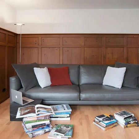 Boutique Apartment *